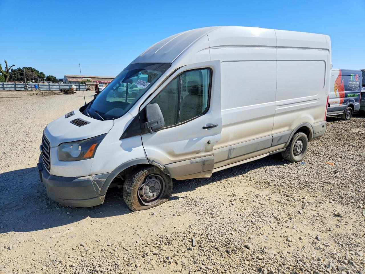 Salvage Ford Transit Image