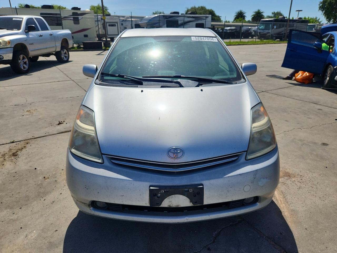 Toyota Prius Base