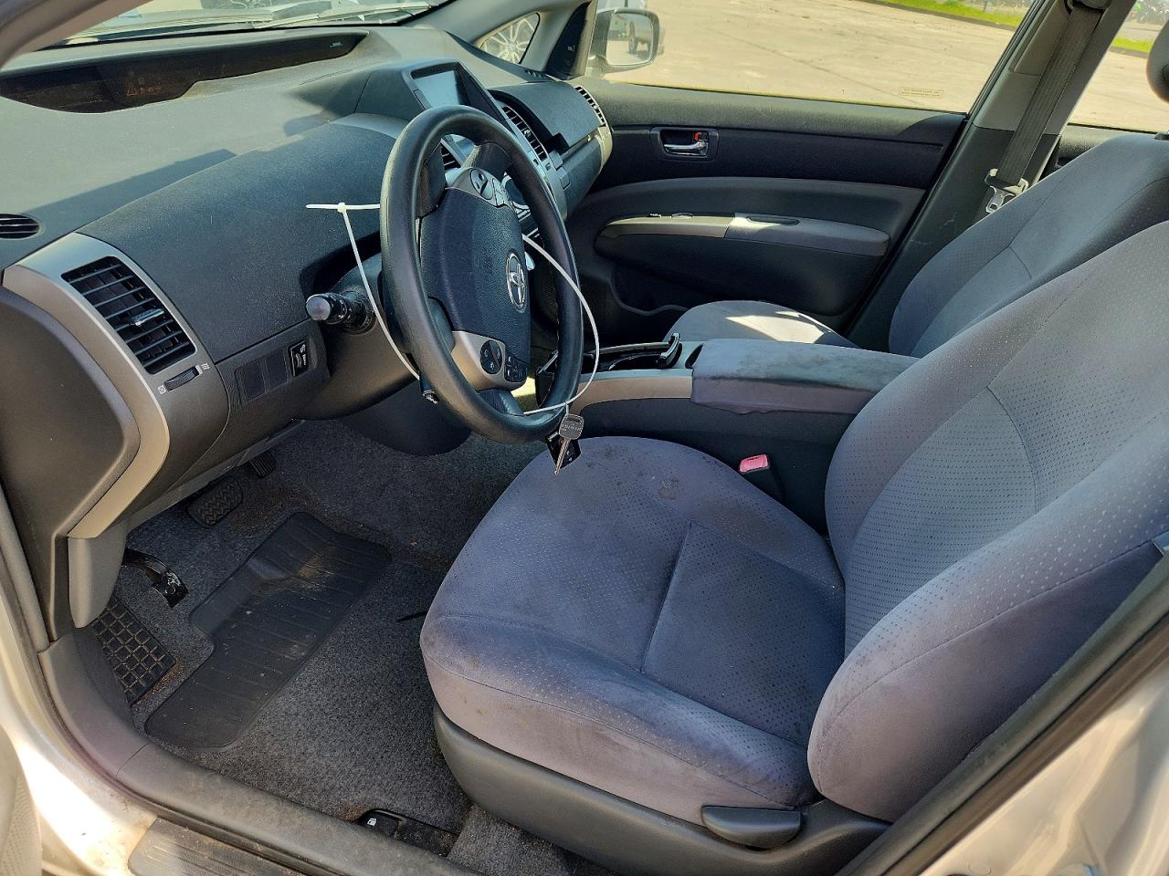Toyota Prius Base