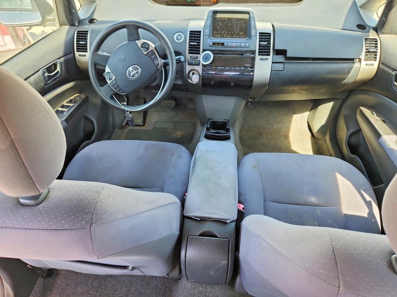 Toyota Prius Base