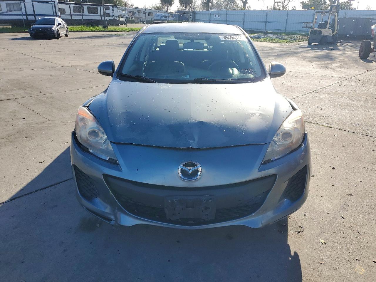 Mazda 3 I