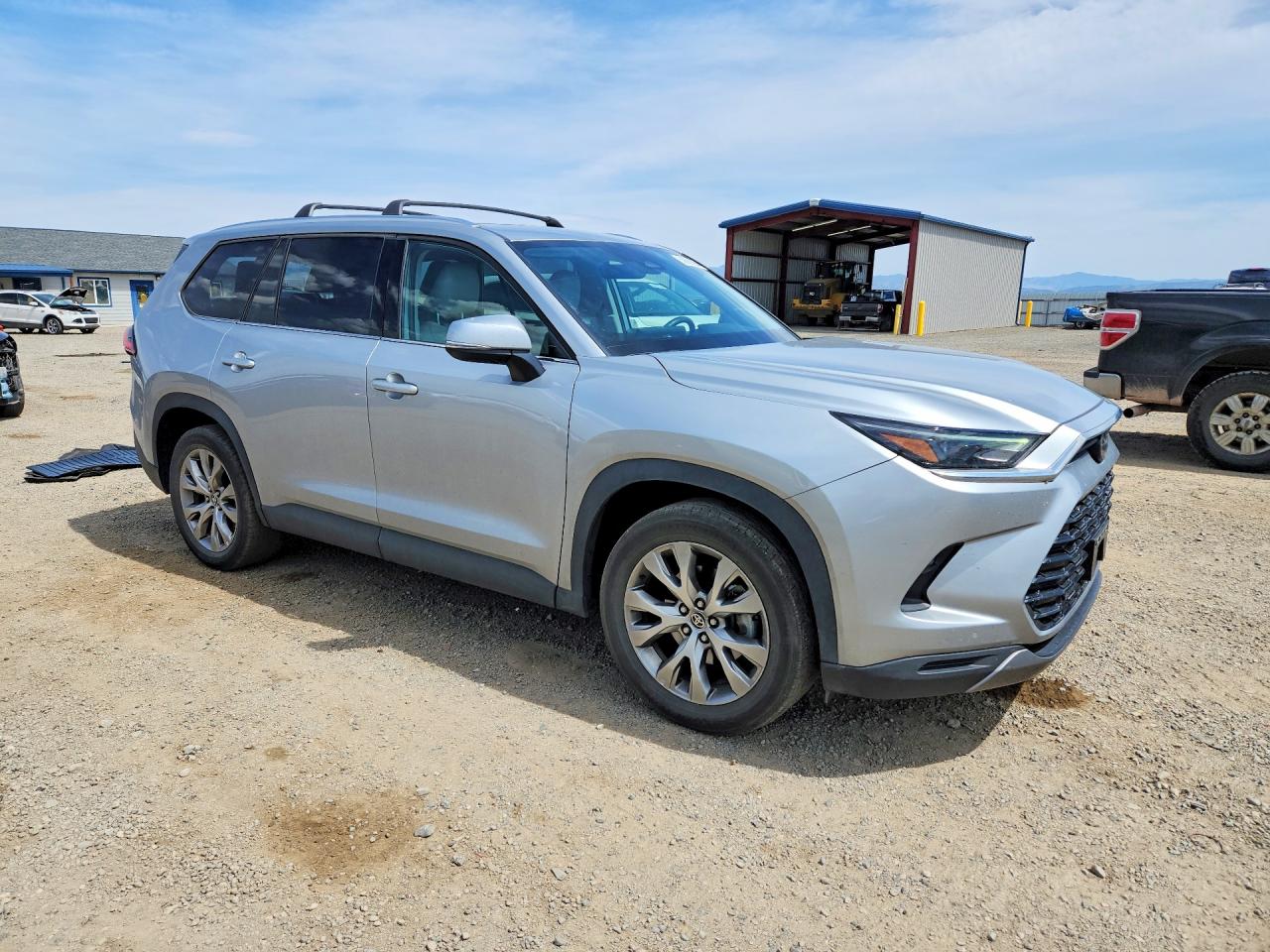 Toyota Grand High Limited