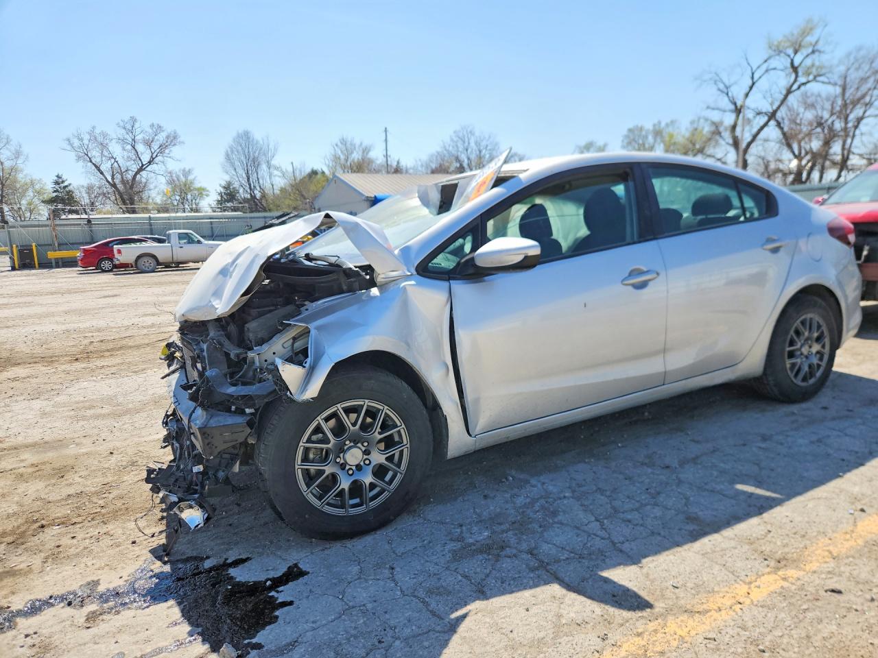 Salvage Kia Forte Image