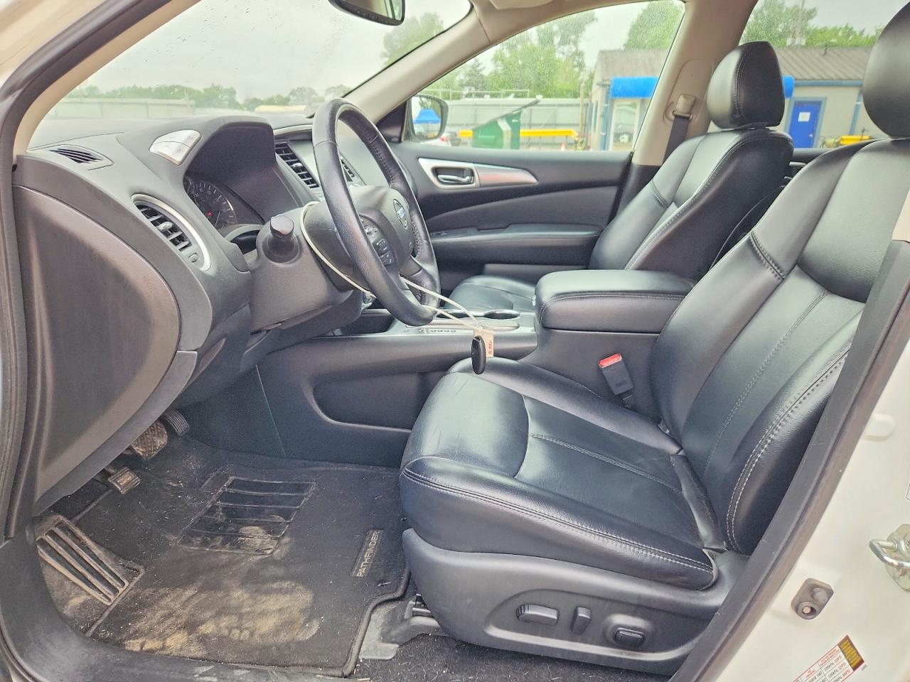 Nissan Pathfinder Sl