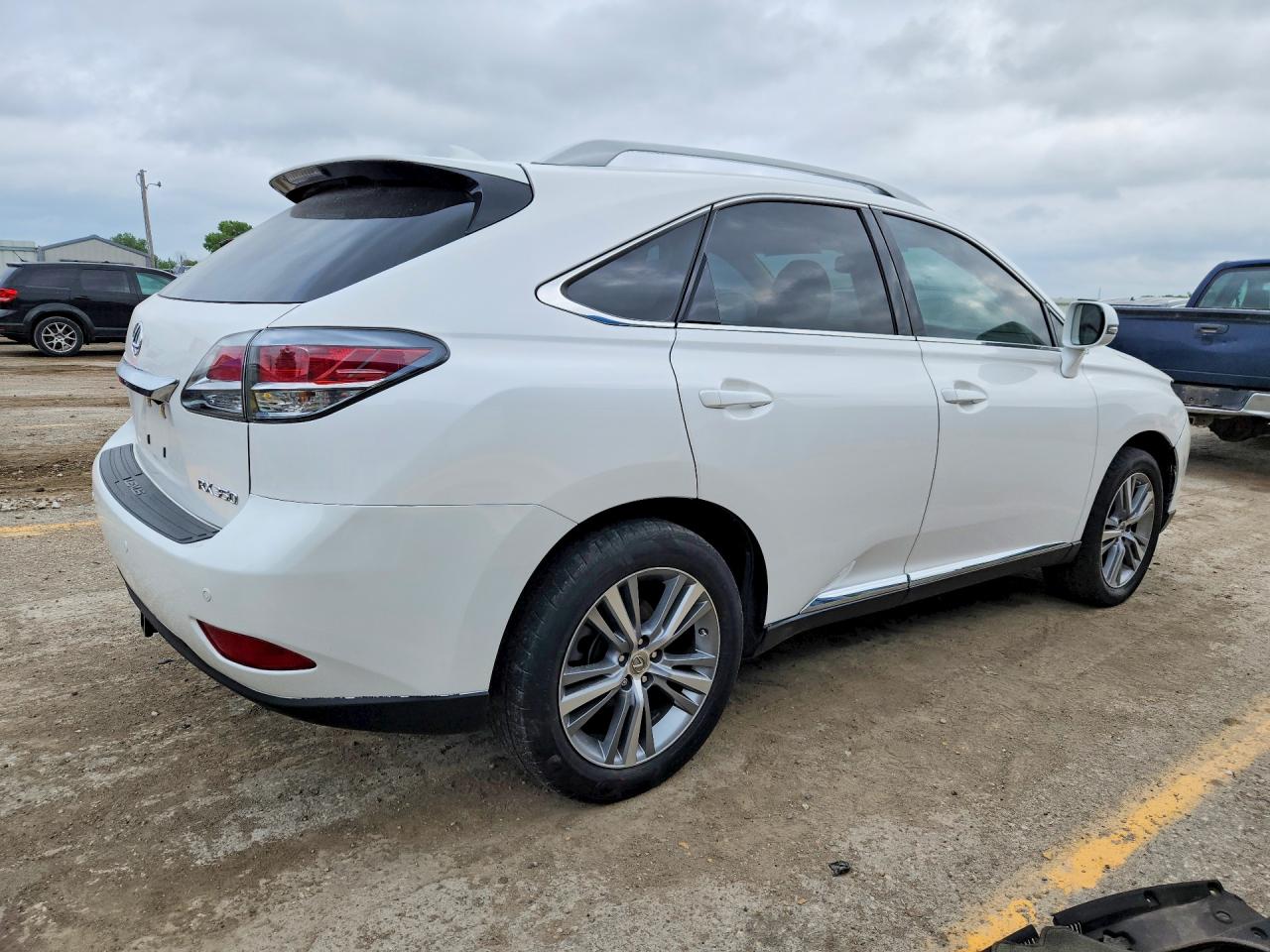 Lexus RX Base