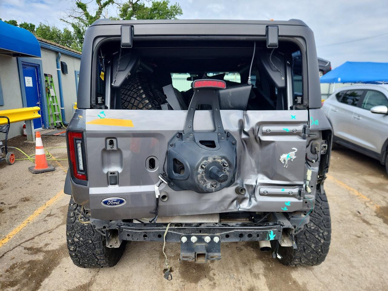 Ford Bronco Base