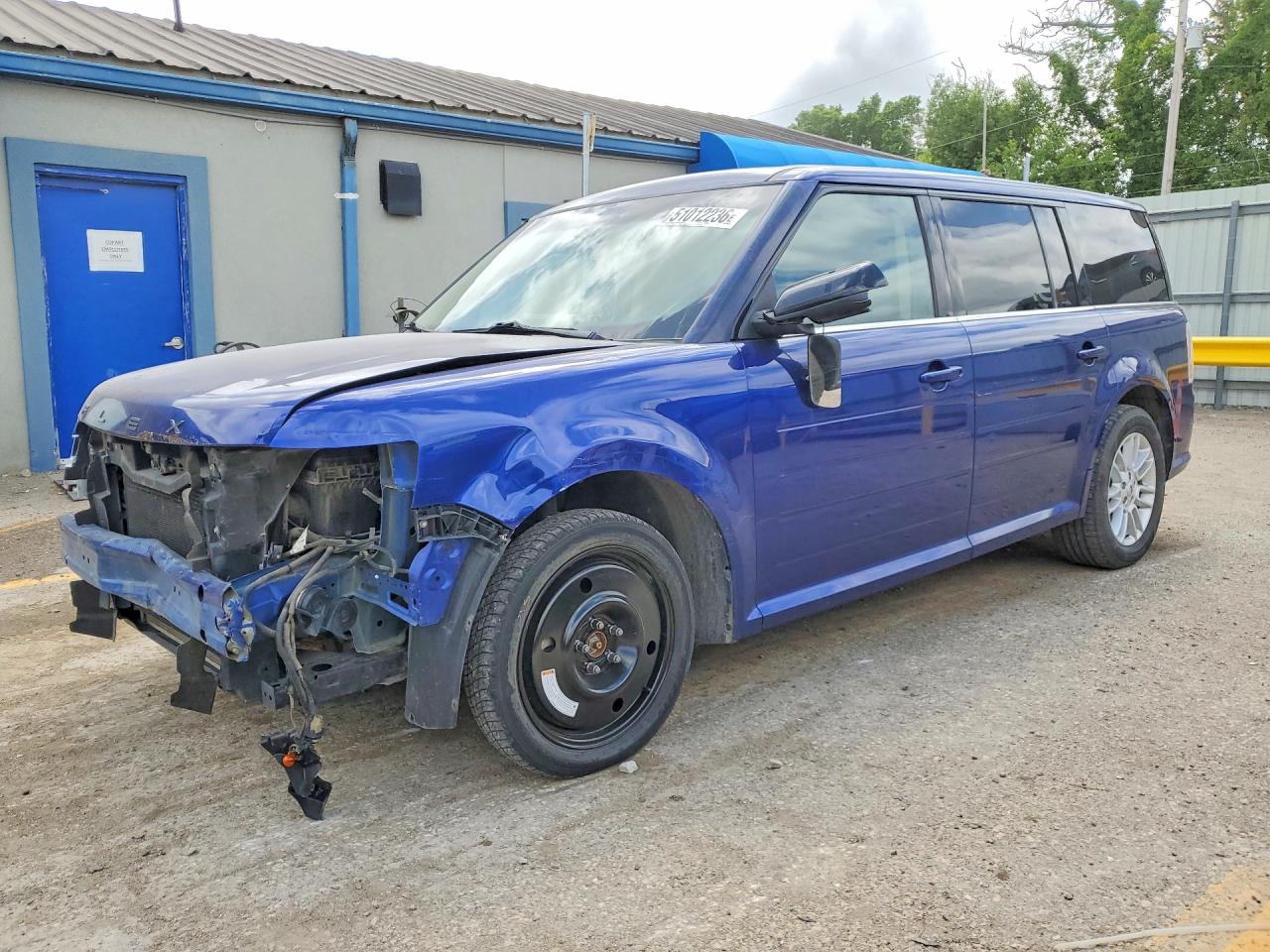 Salvage Ford Flex Image