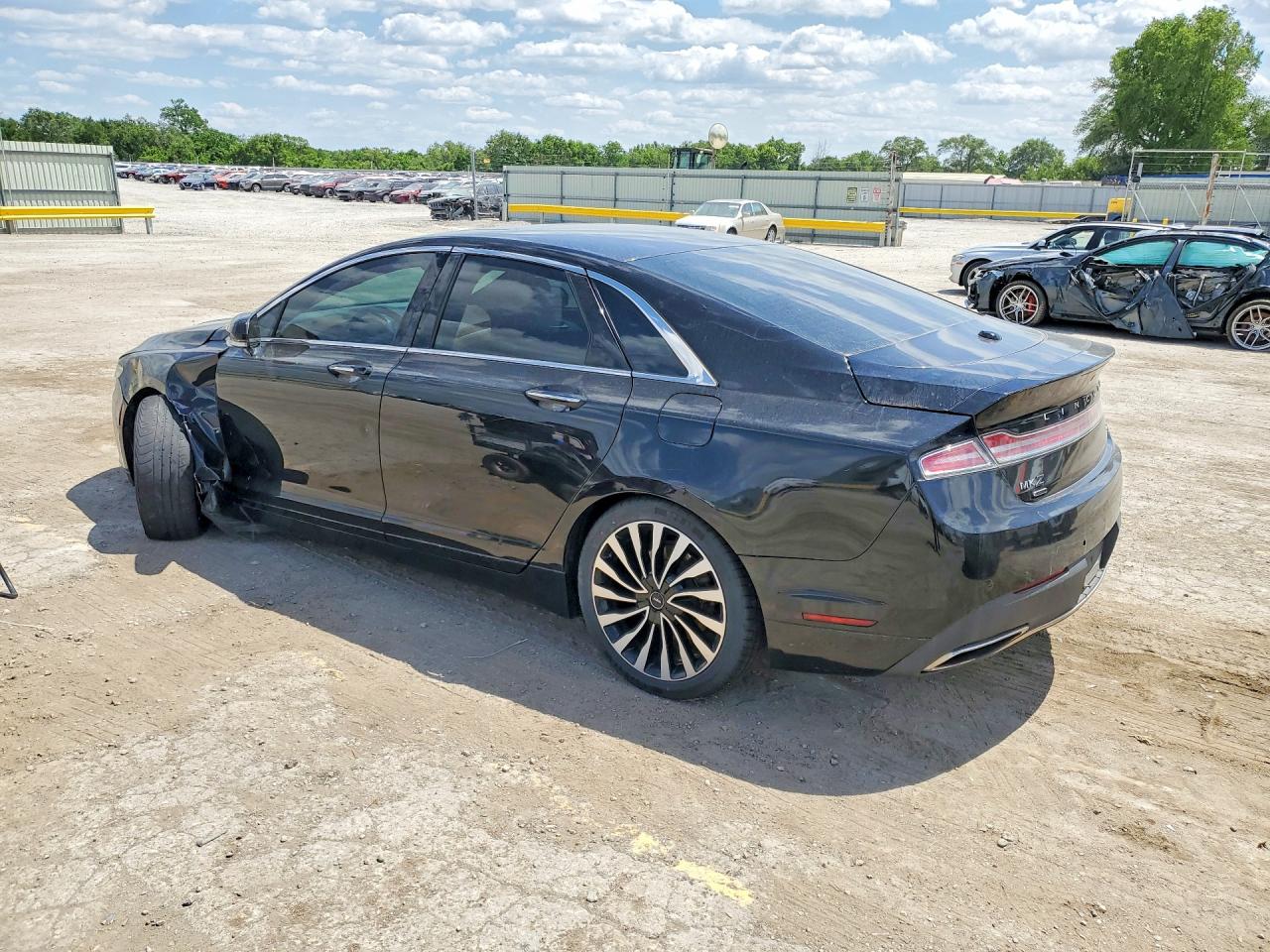 Lincoln MKZ Black Label