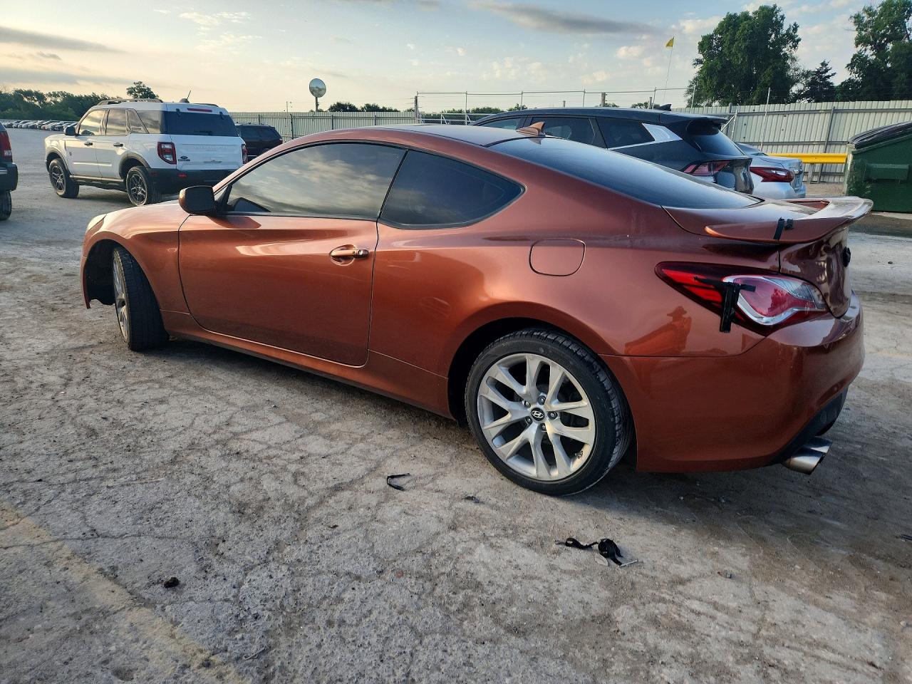 Hyundai Genesis 2.0t