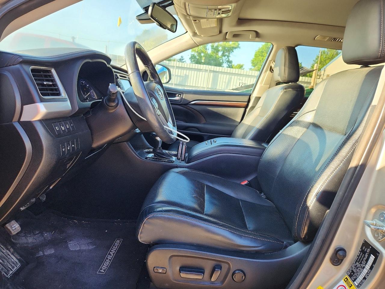 Toyota Highlander Limited Platinum