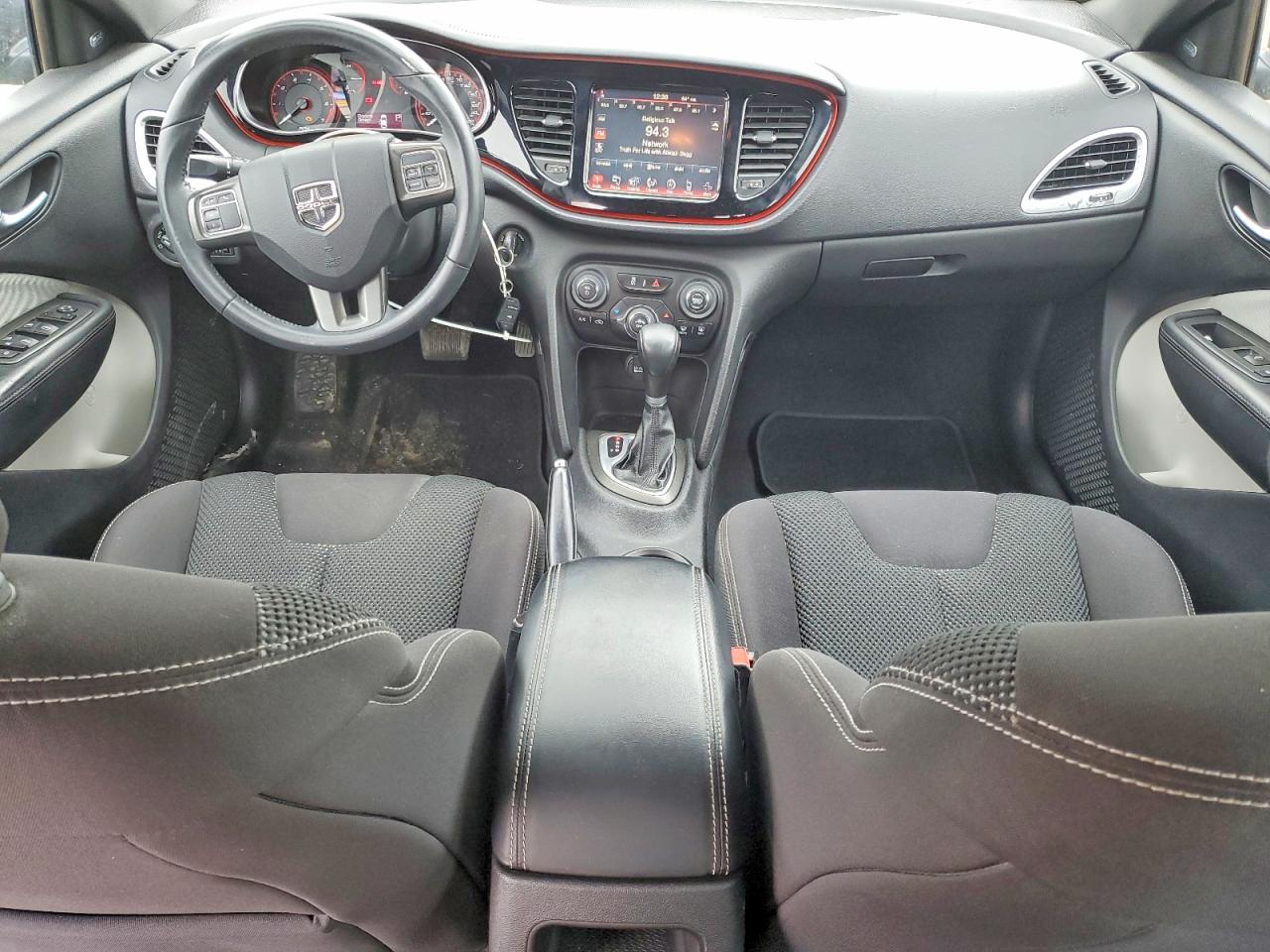 Dodge Dart Sxt
