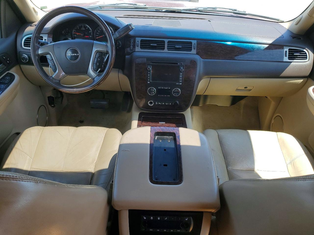 GMC Yukon Denali