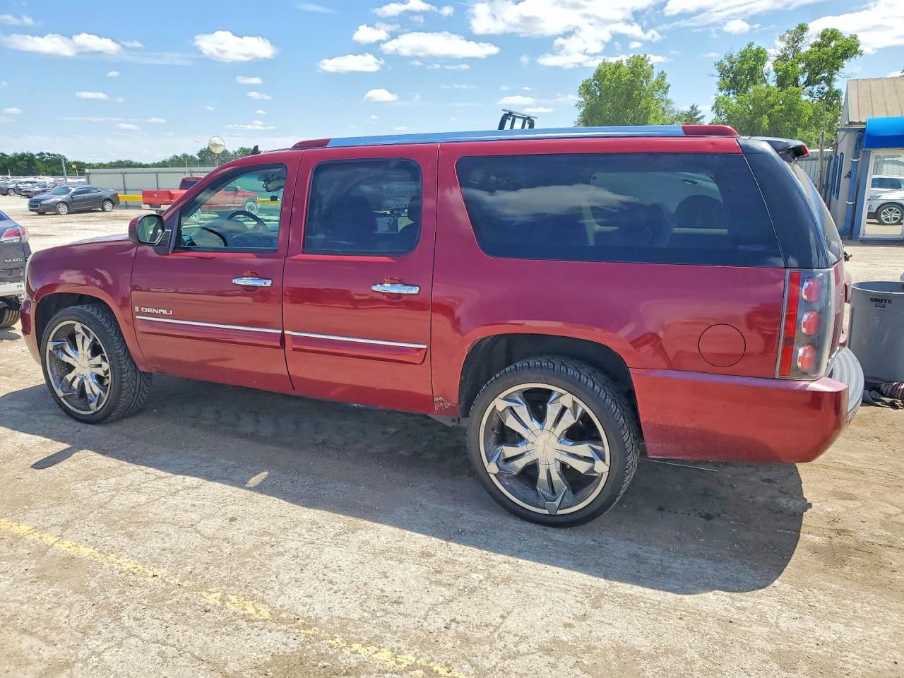 GMC Yukon Denali
