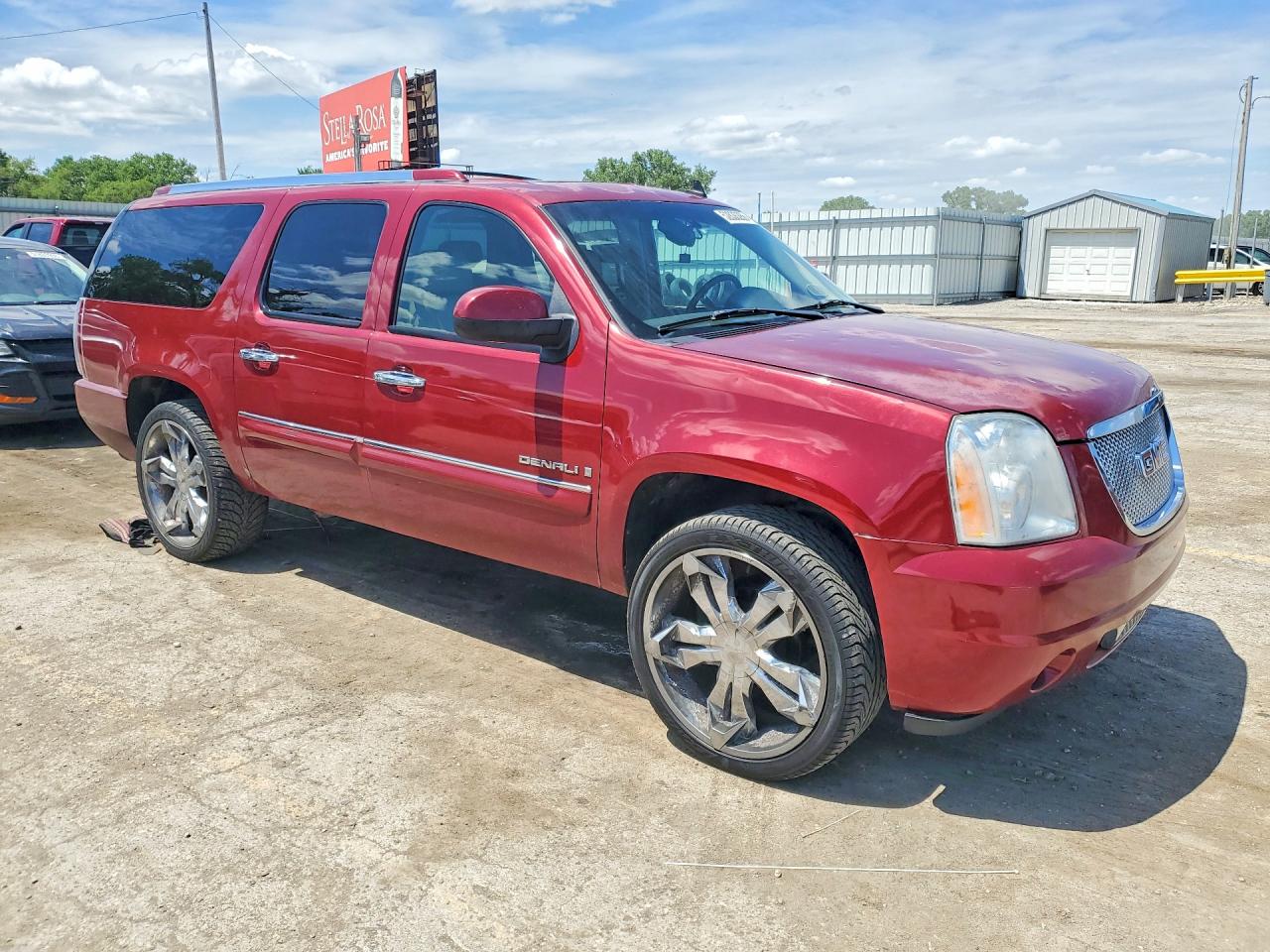 GMC Yukon Denali