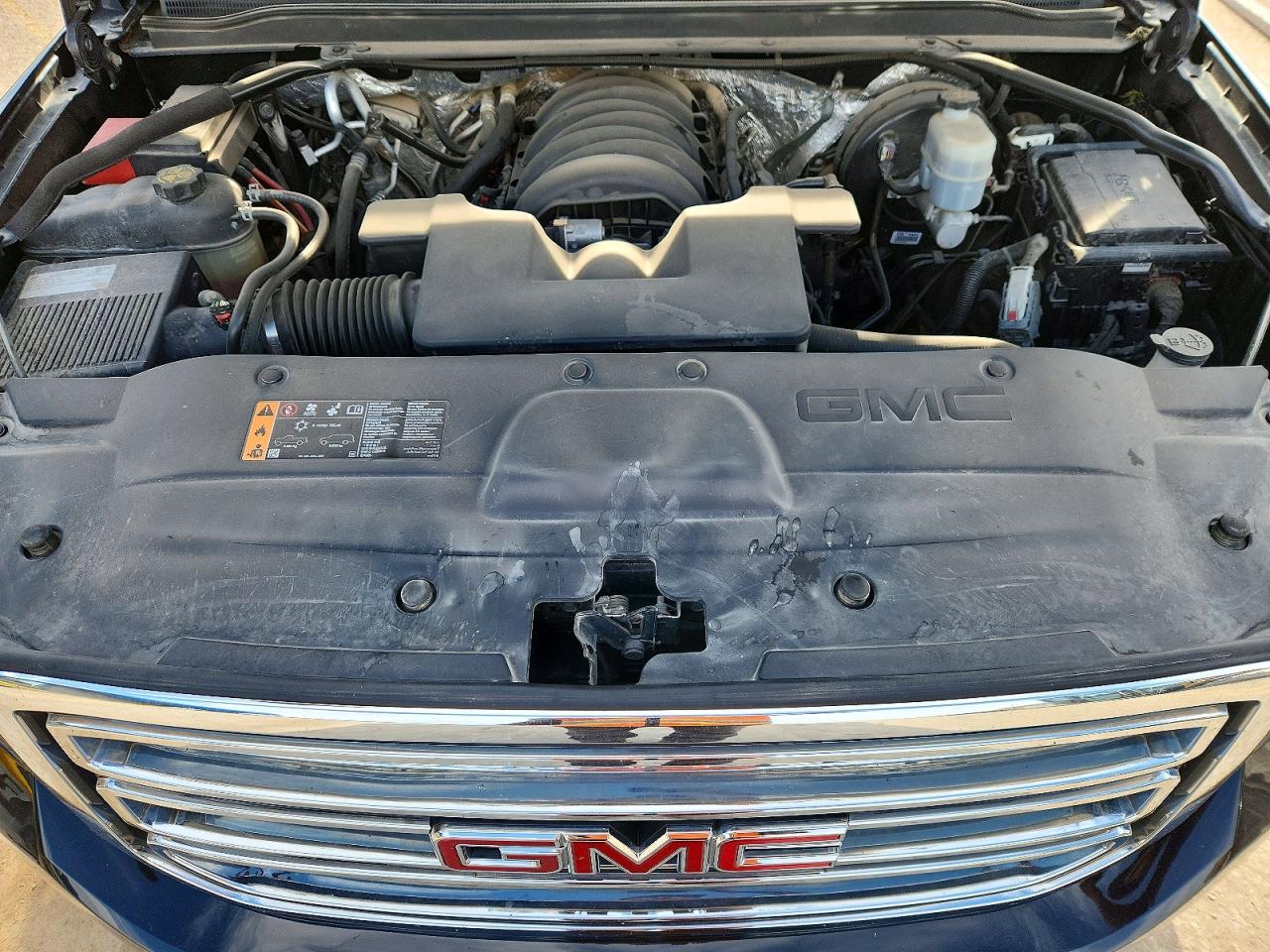 GMC Yukon K1500 Slt