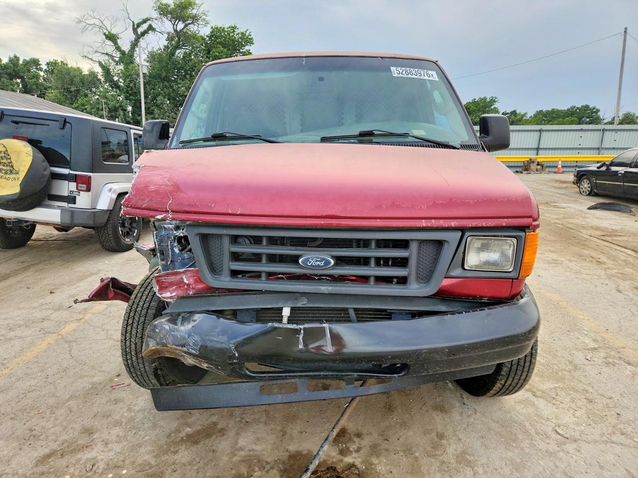 Ford Econoline E350 Super Duty Van