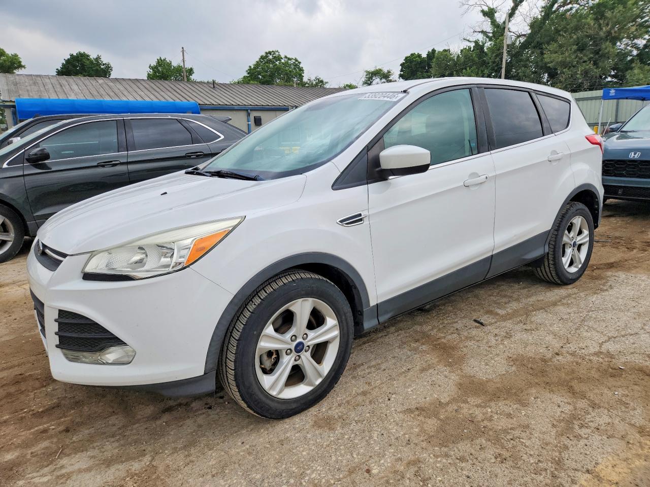 Salvage Ford Escape Image