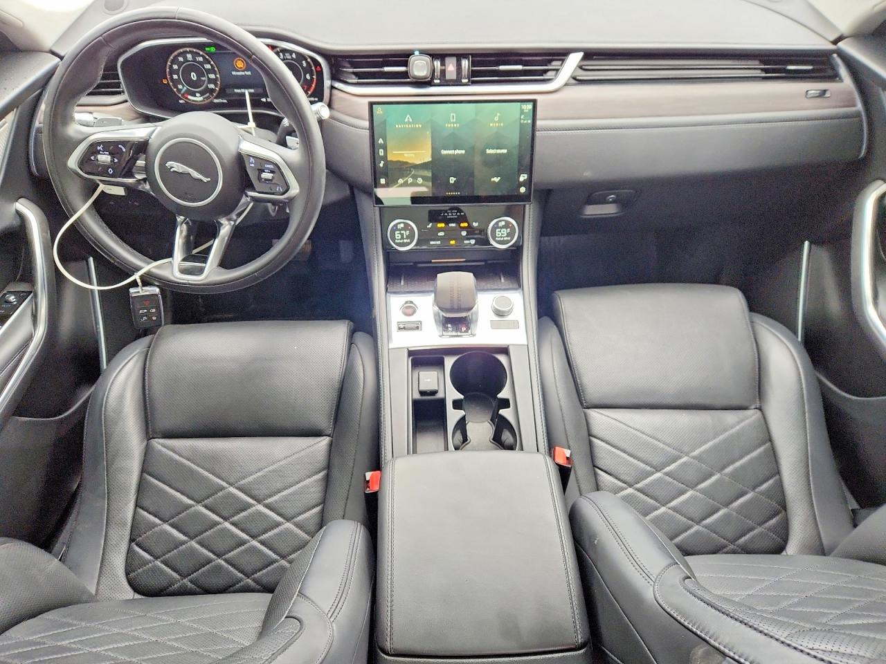 Jaguar F-PACE S