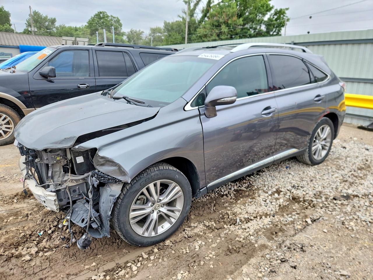 Salvage Lexus RX Image