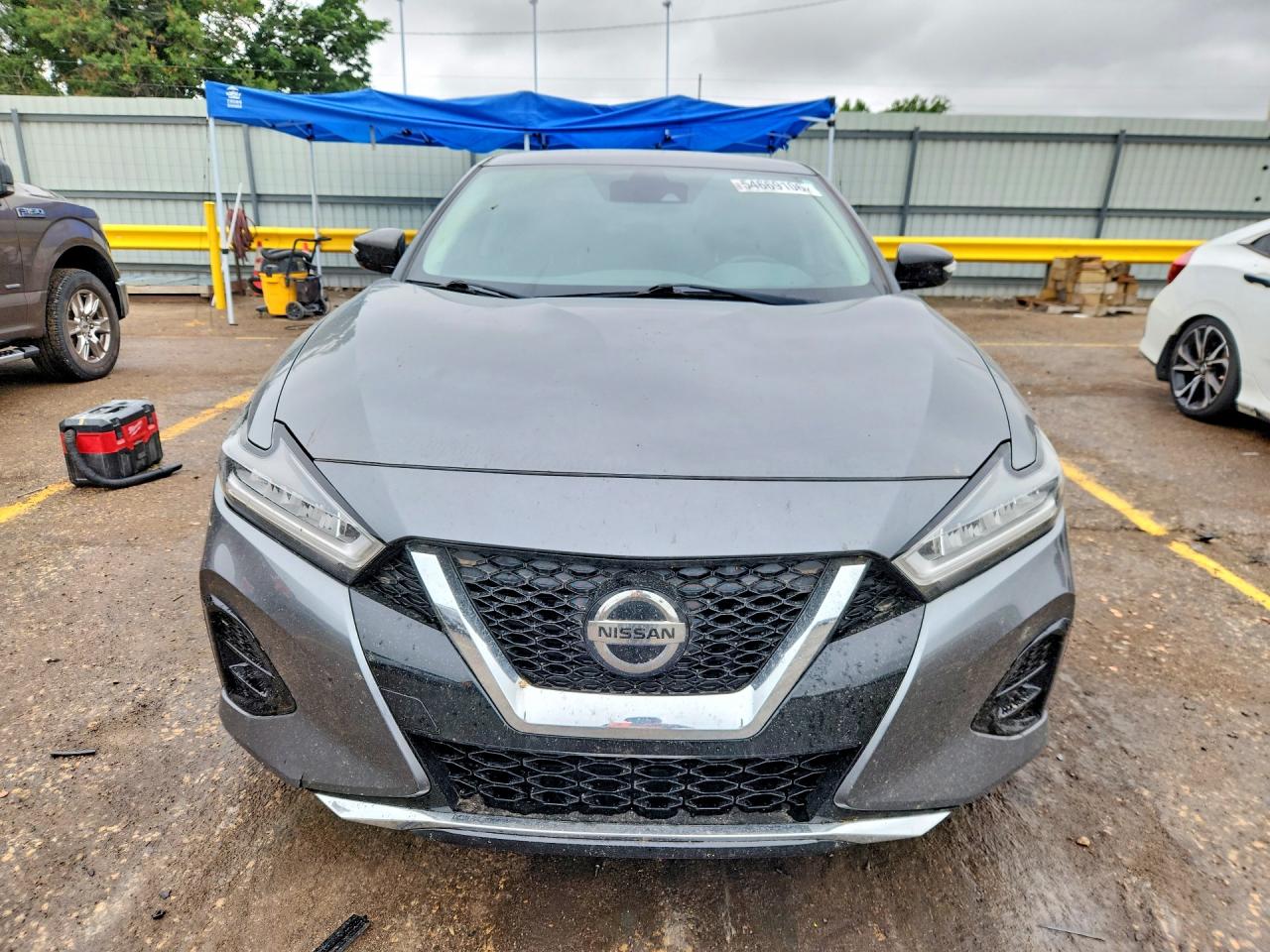Nissan Maxima Sv