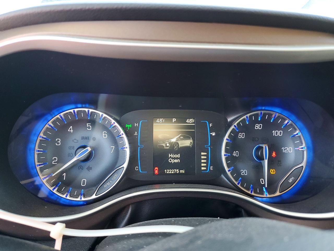 Chrysler Pacifica Touring L