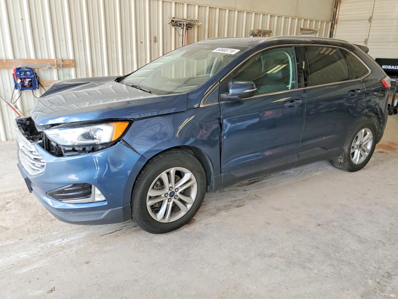 Salvage Ford Edge Image