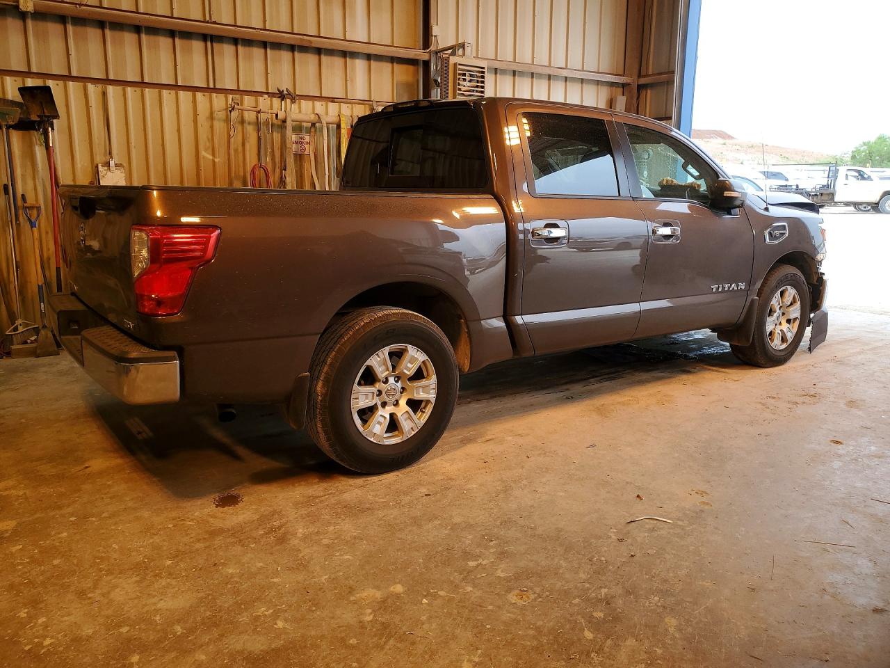 Nissan Titan S