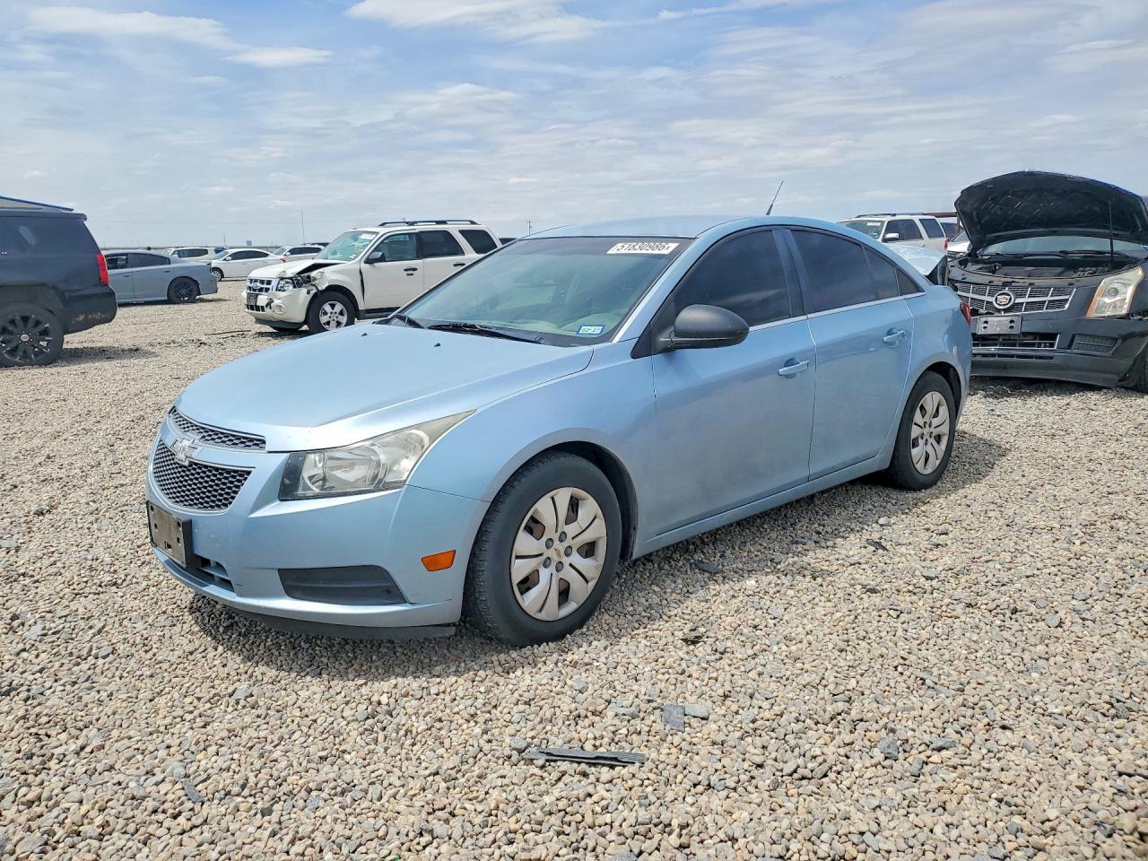 Salvage Chevrolet Cruze Image