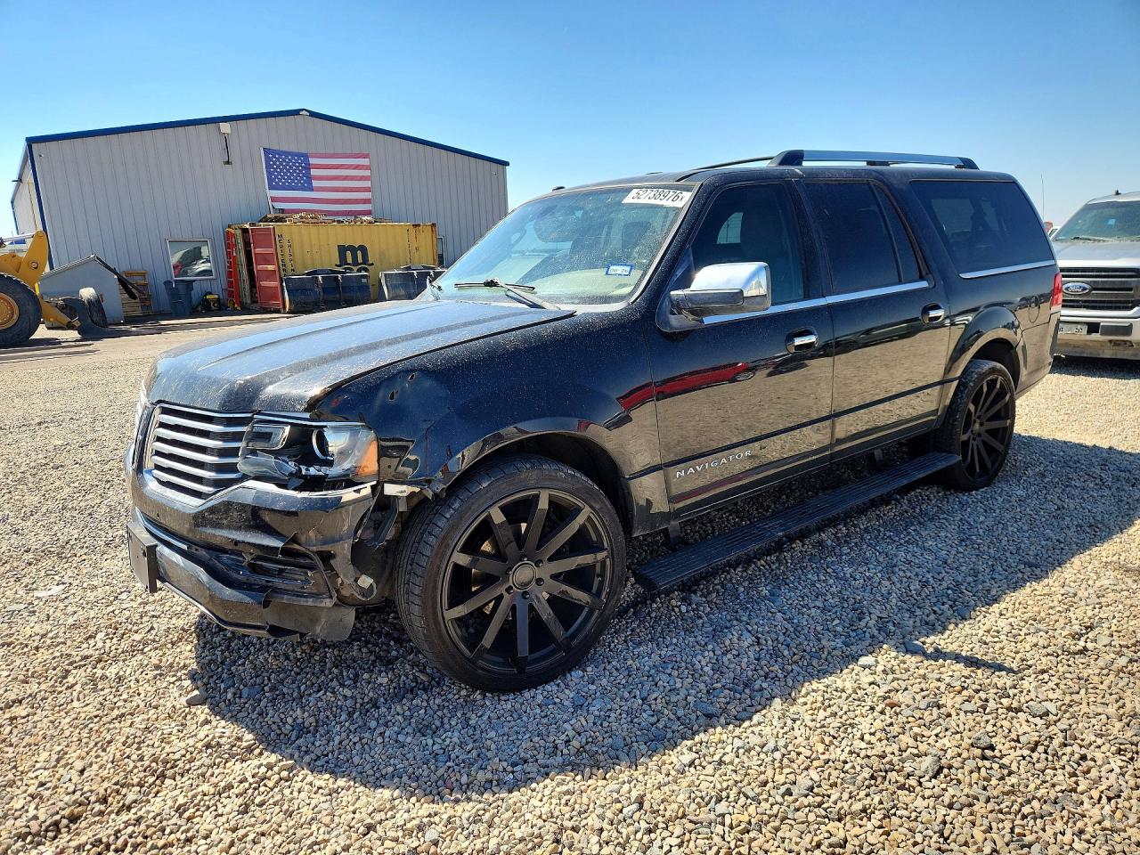 Salvage Lincoln Navigator Image
