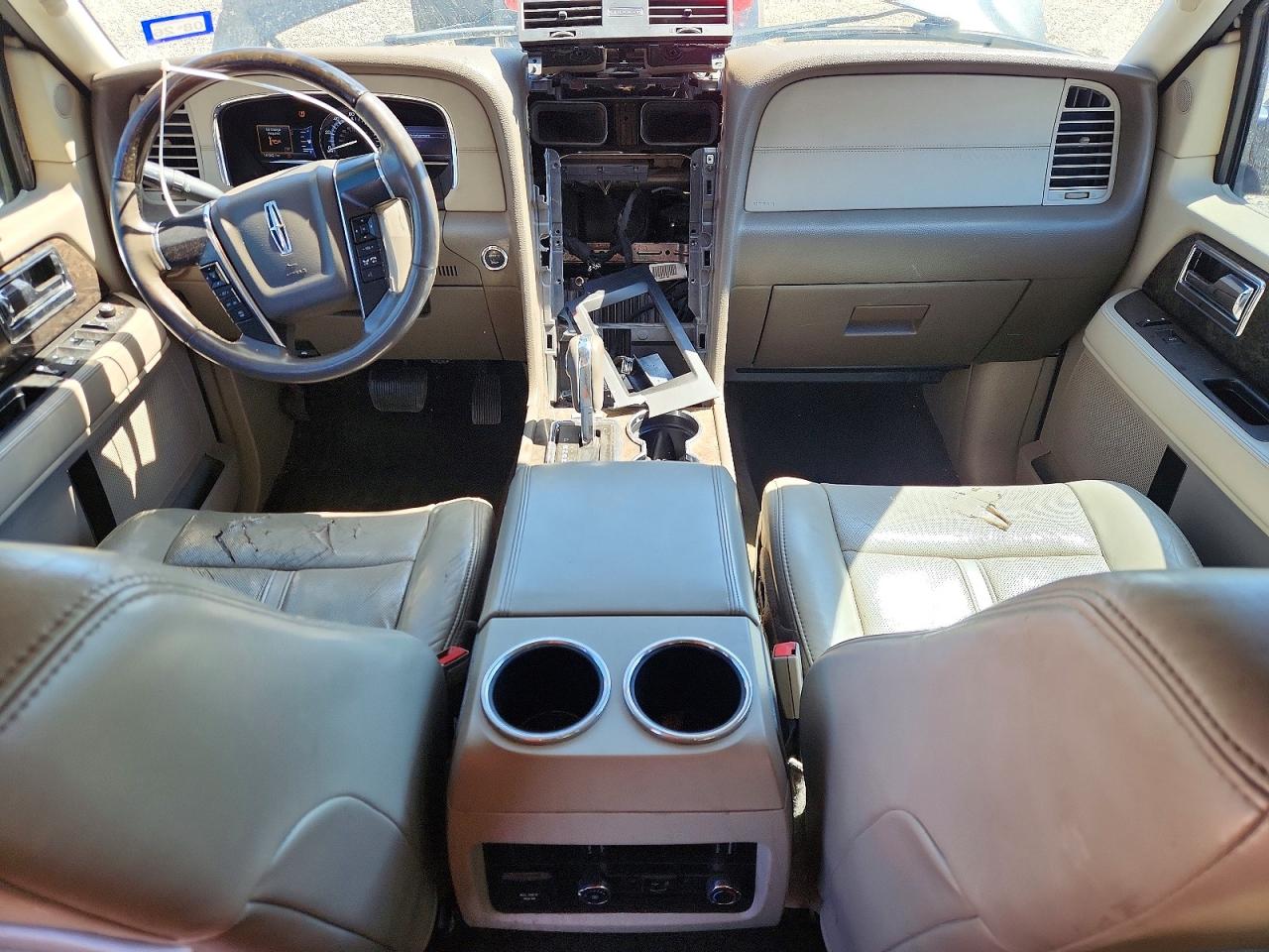 Lincoln Navigator L