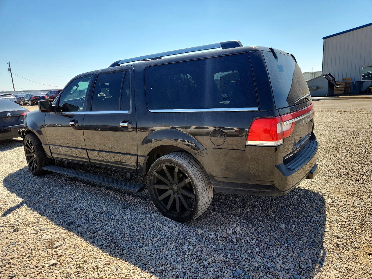 Lincoln Navigator L