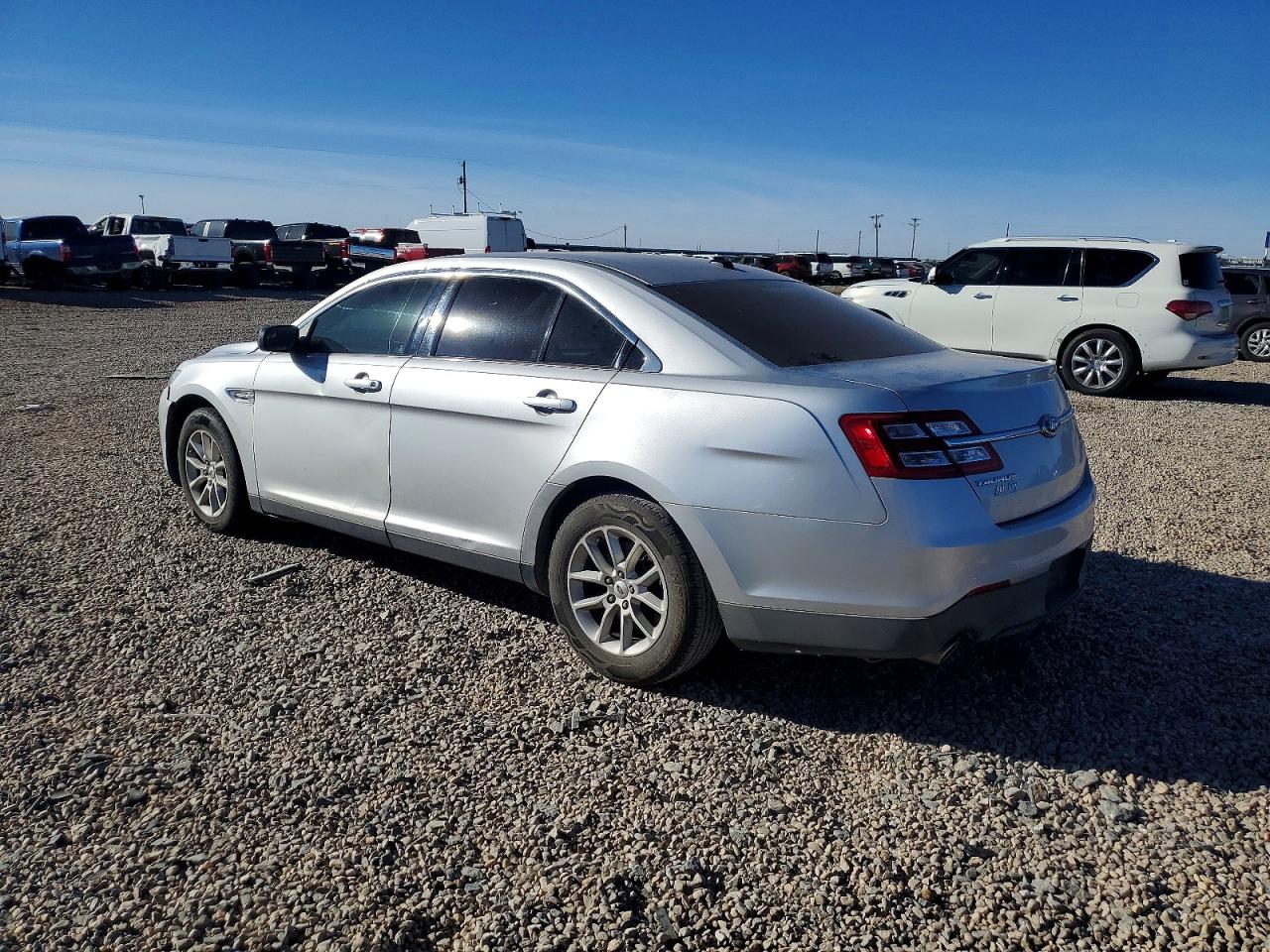 Ford Taurus Se