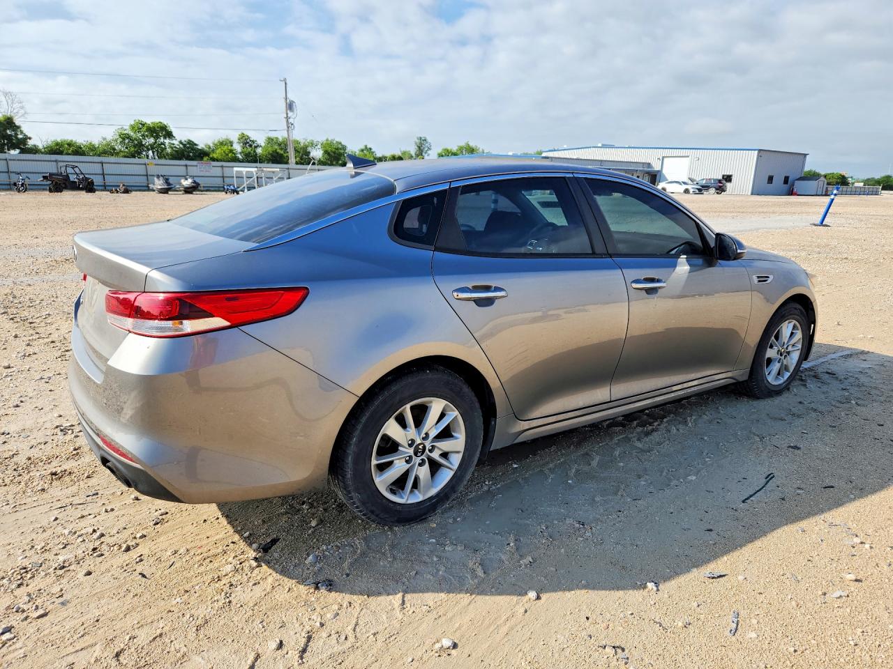 Kia Optima Lx