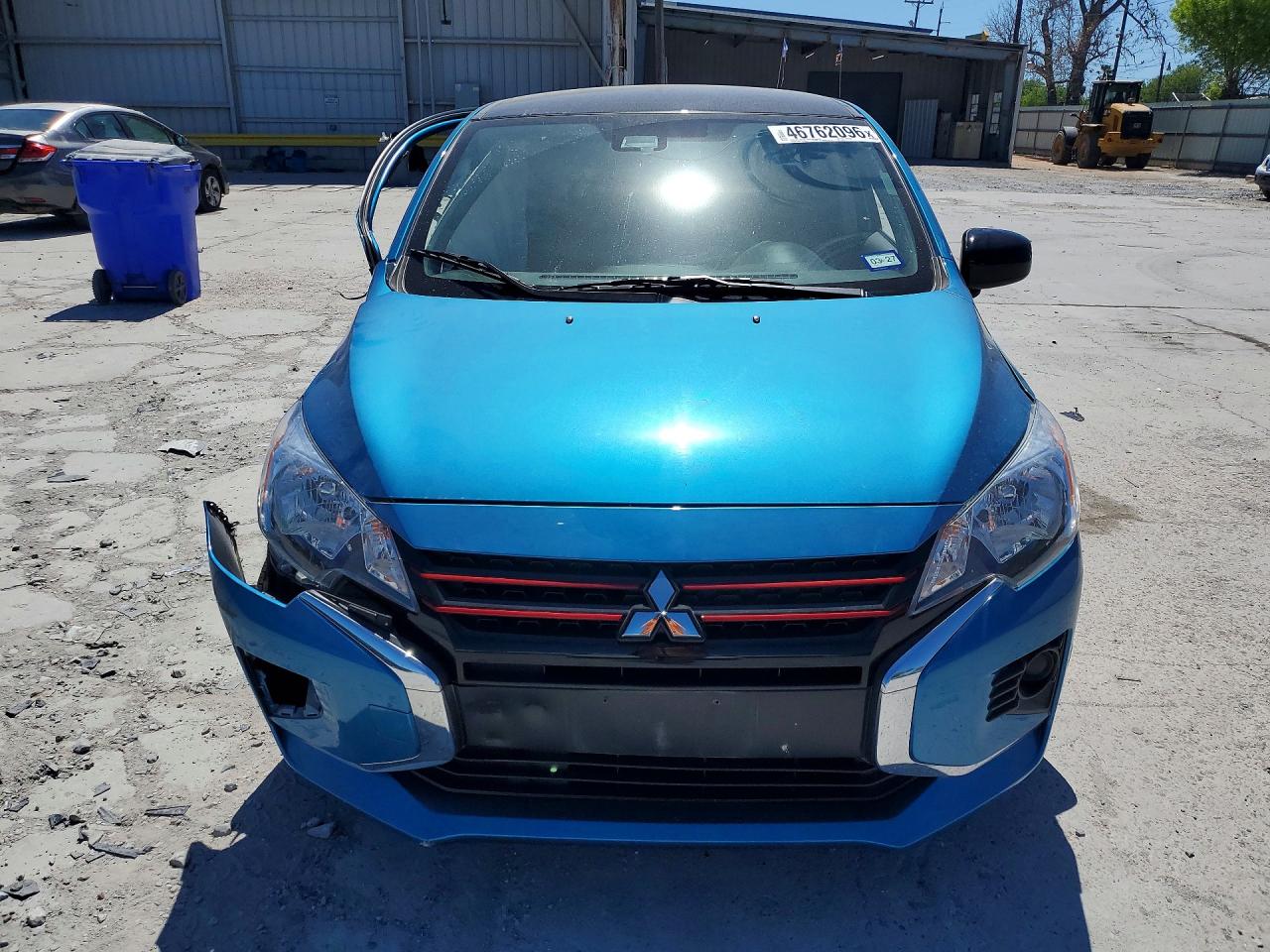 Mitsubishi Mirage Se
