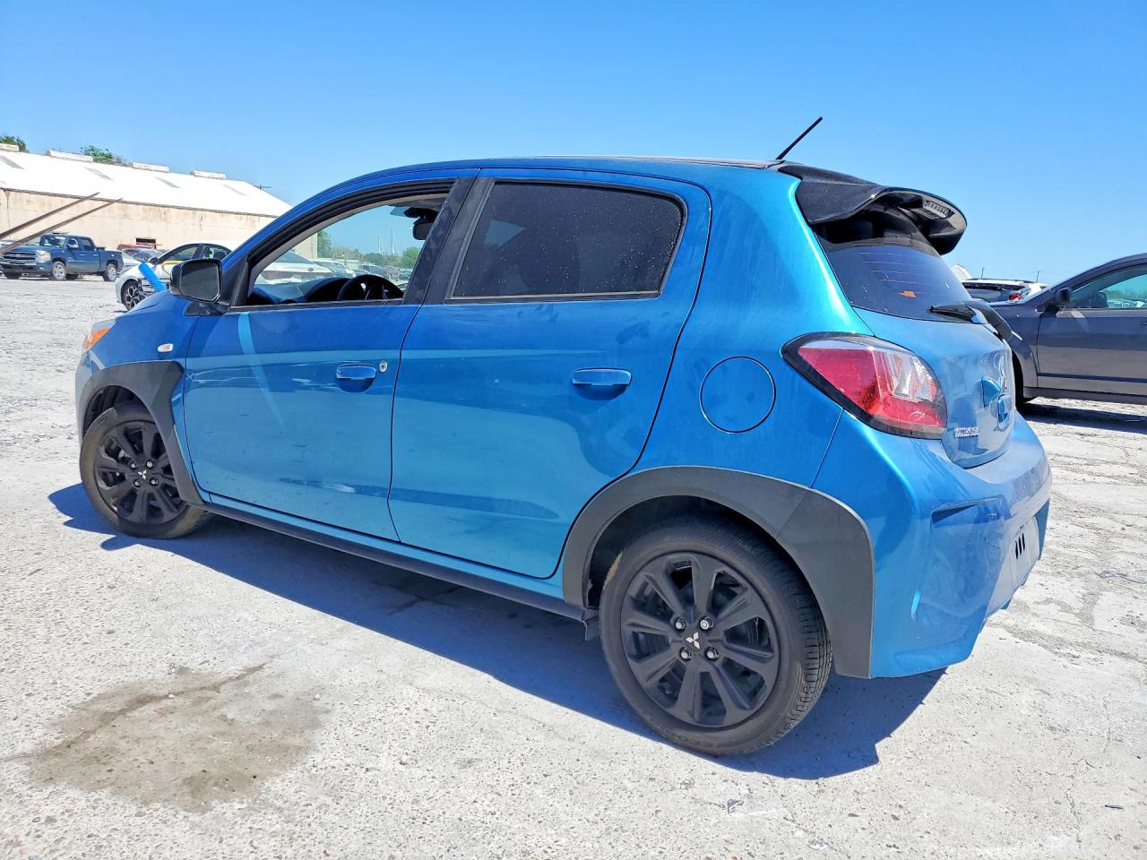Mitsubishi Mirage Se
