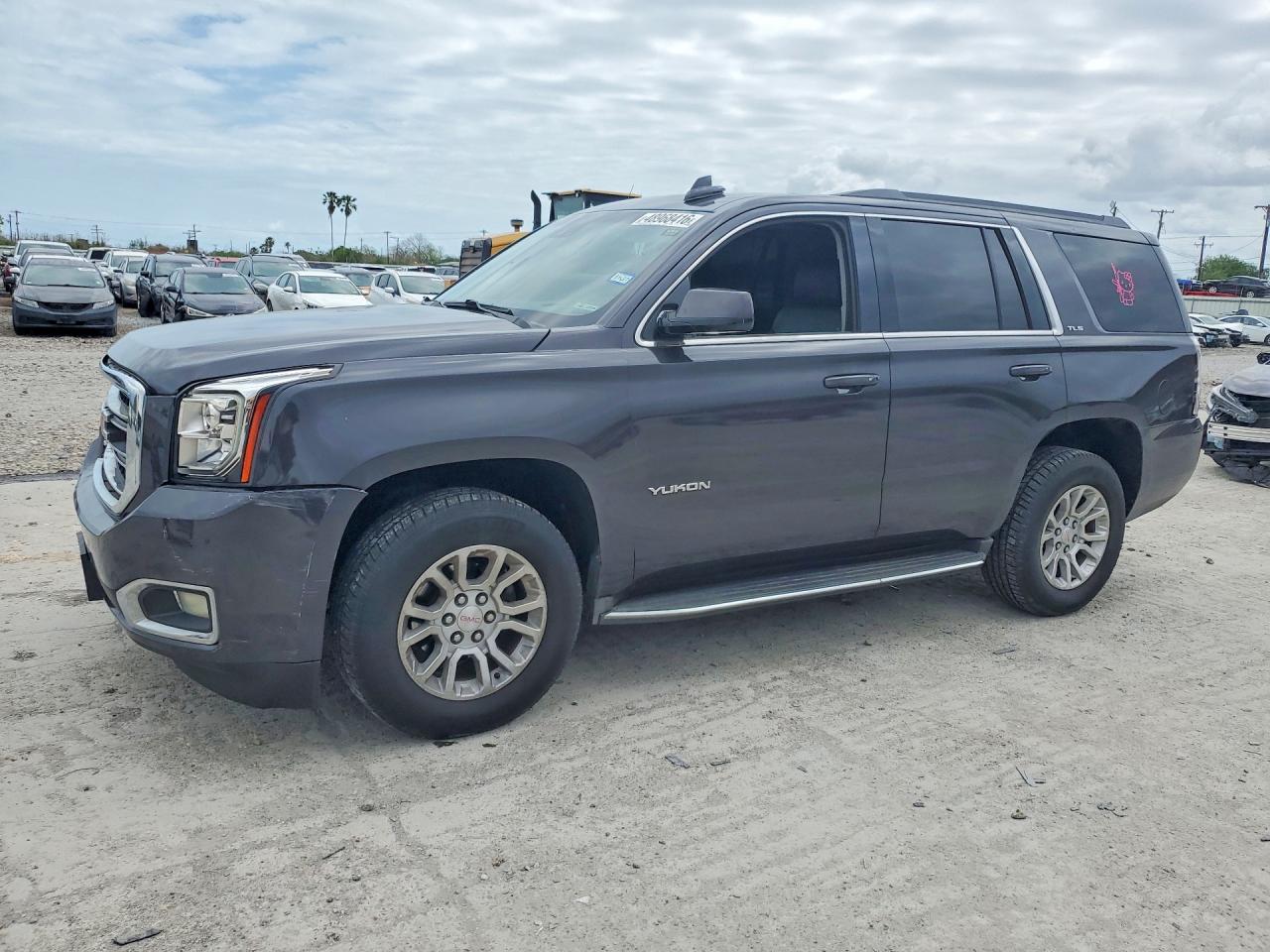 Salvage GMC Yukon Image