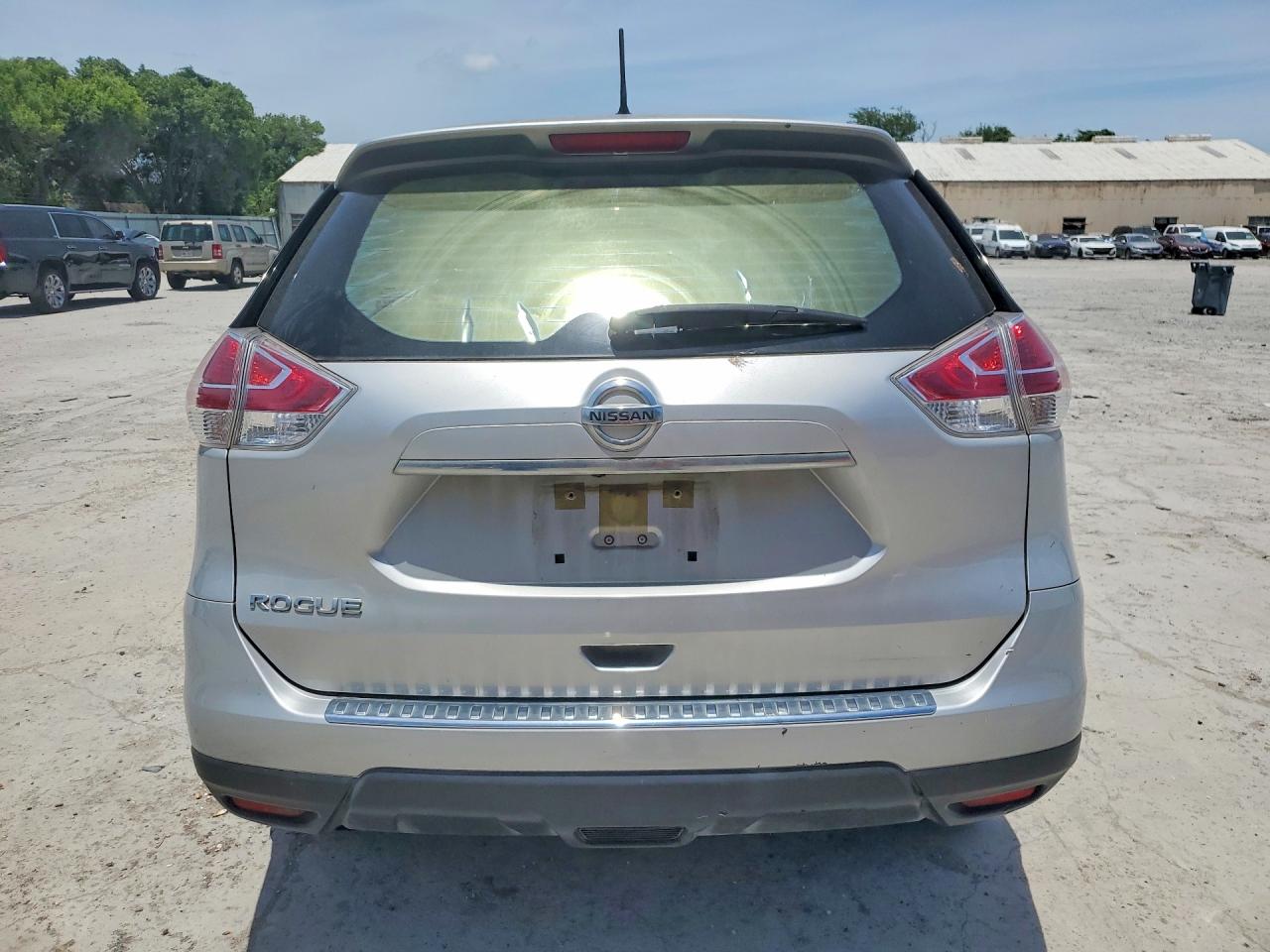 Nissan Rogue S