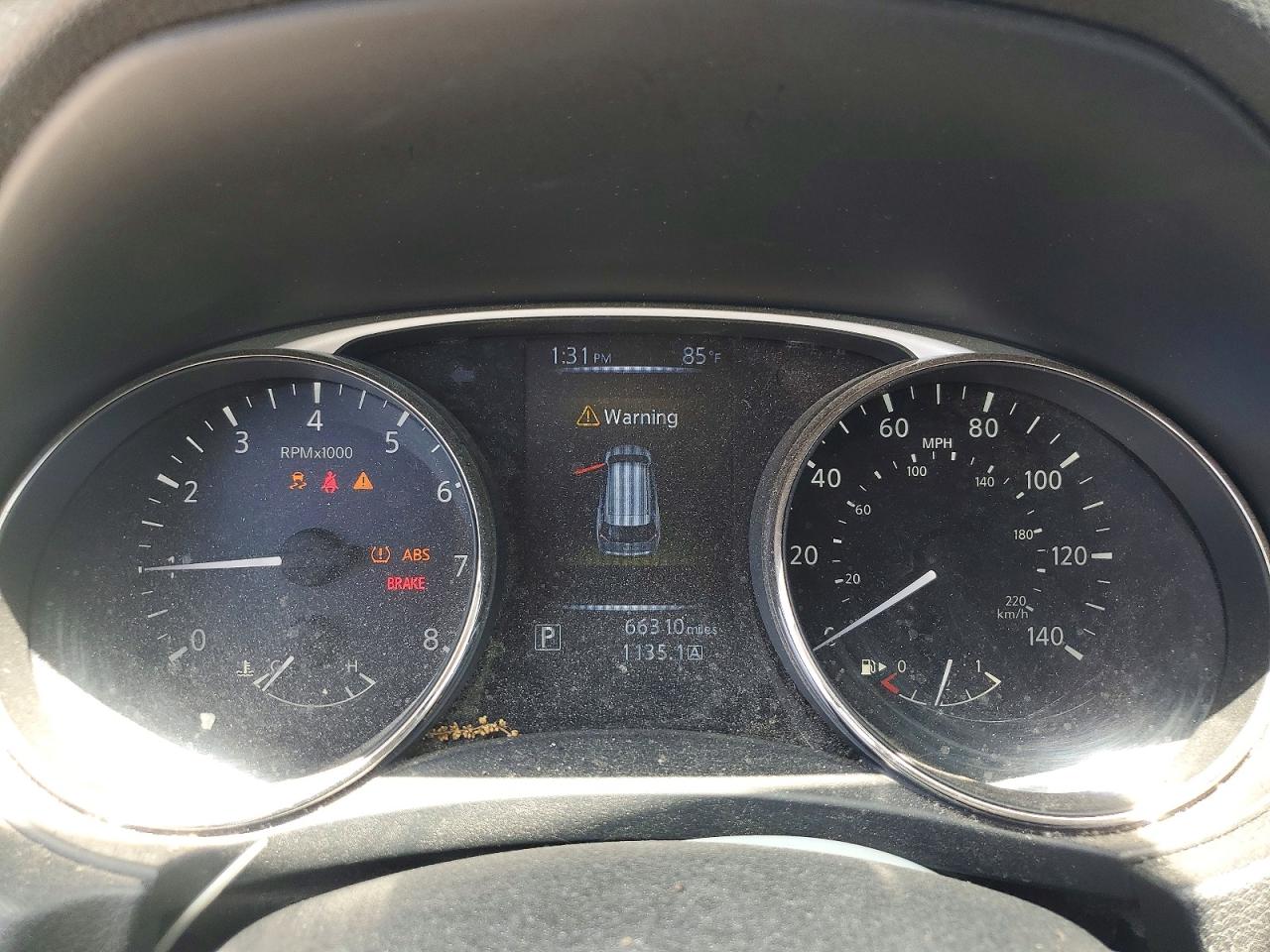 Nissan Rogue S