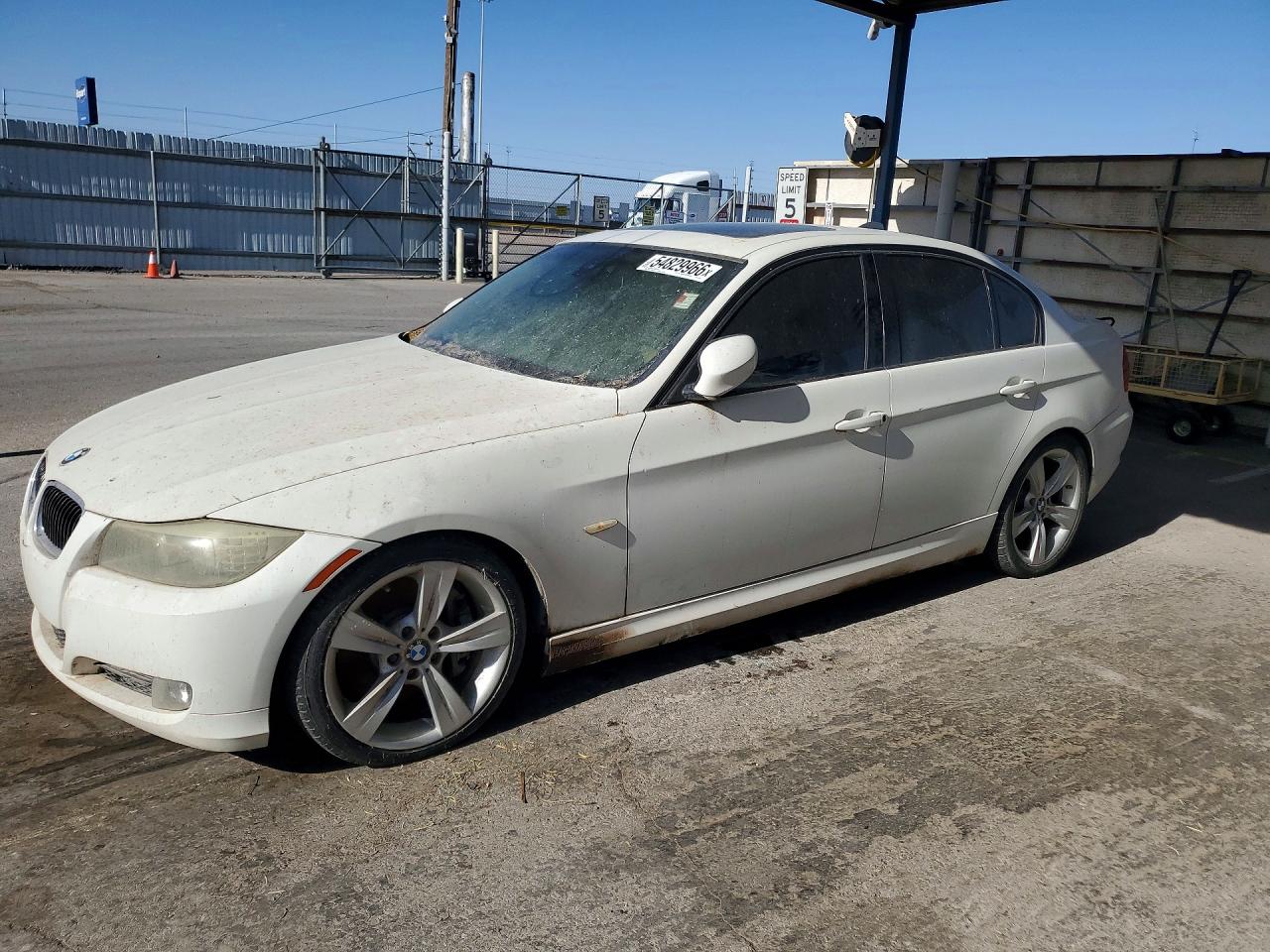 Salvage BMW 3 Series Image