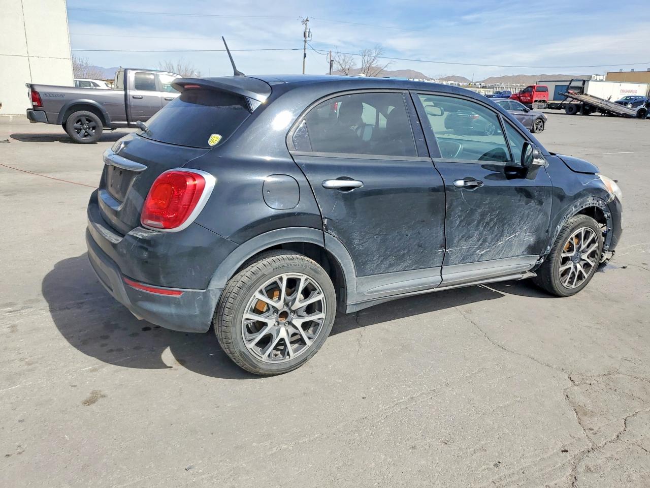 FIAT 500 Trekking Plus