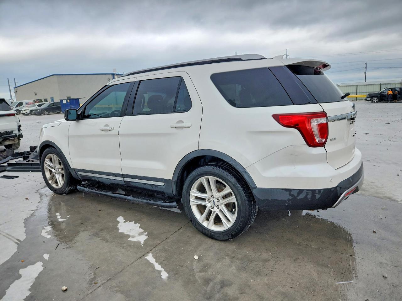 Ford Explorer Xlt