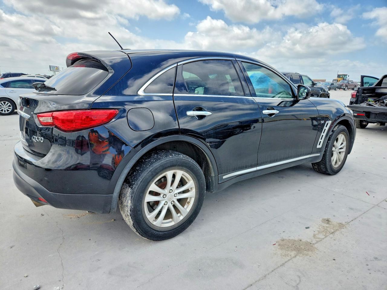 INFINITI Qx Base