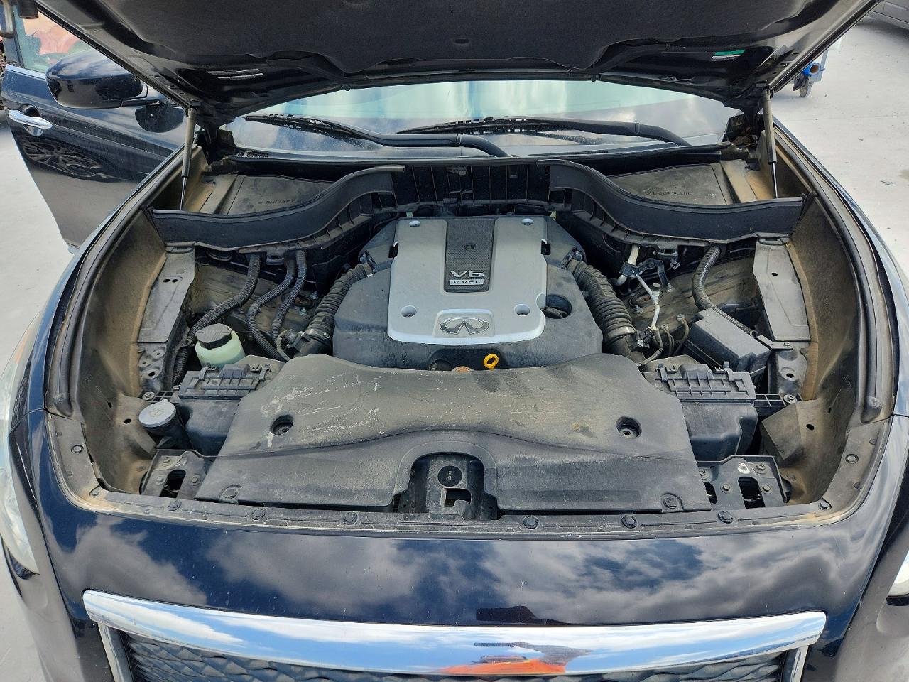INFINITI Qx Base