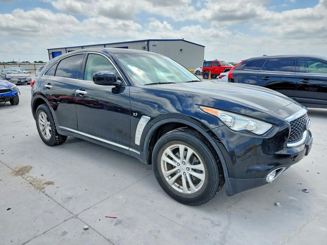 INFINITI Qx Base