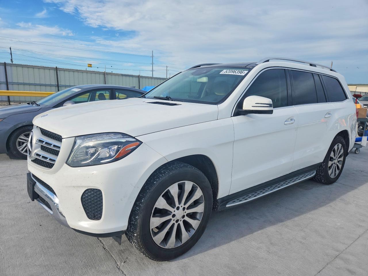 Salvage Mercedes-Benz Gls-class Image