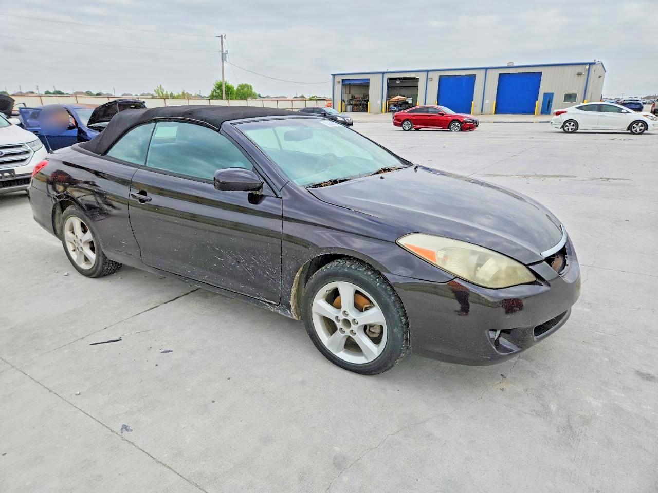Toyota Camry Sle V6