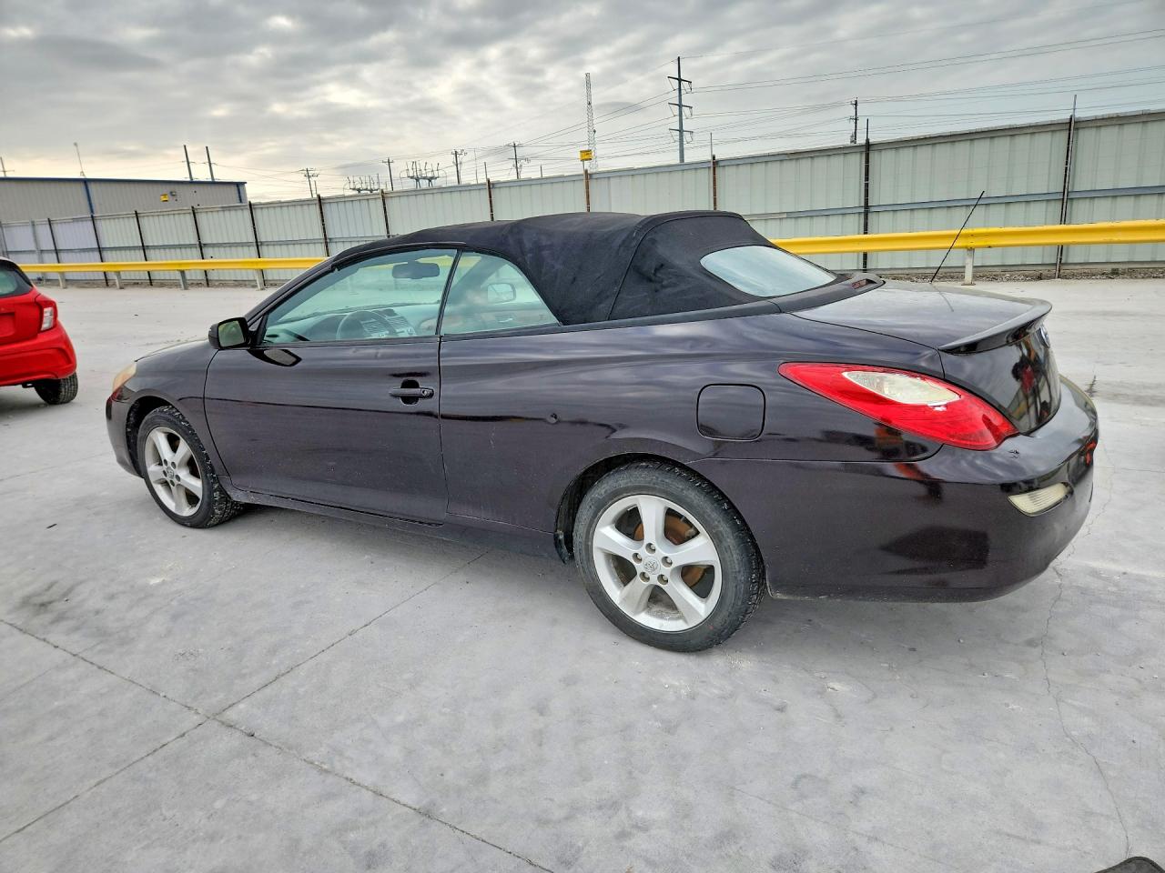 Toyota Camry Sle V6