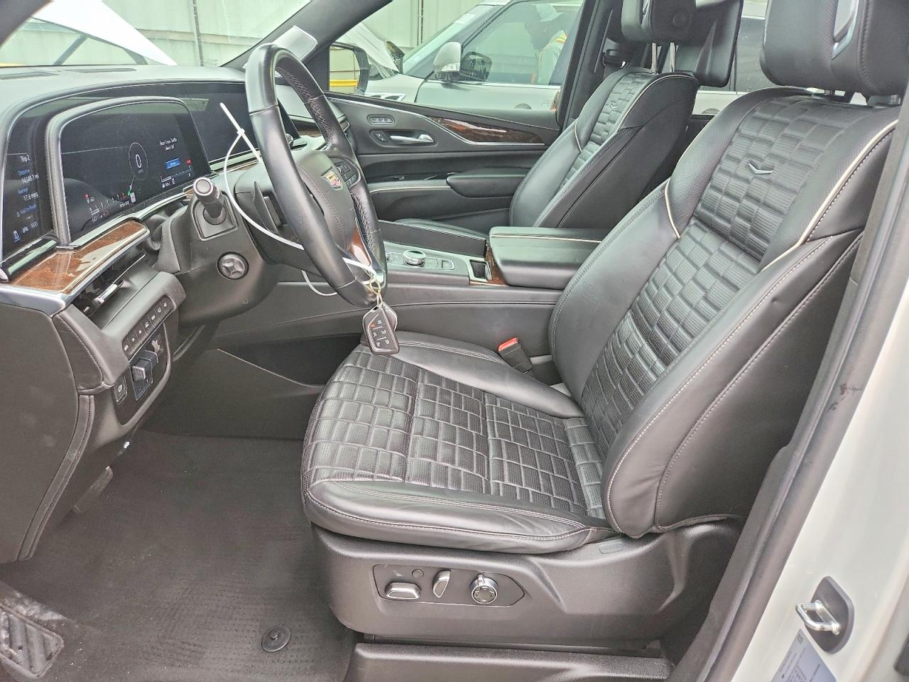 Cadillac Escalade Esv Premium Luxury Platinum