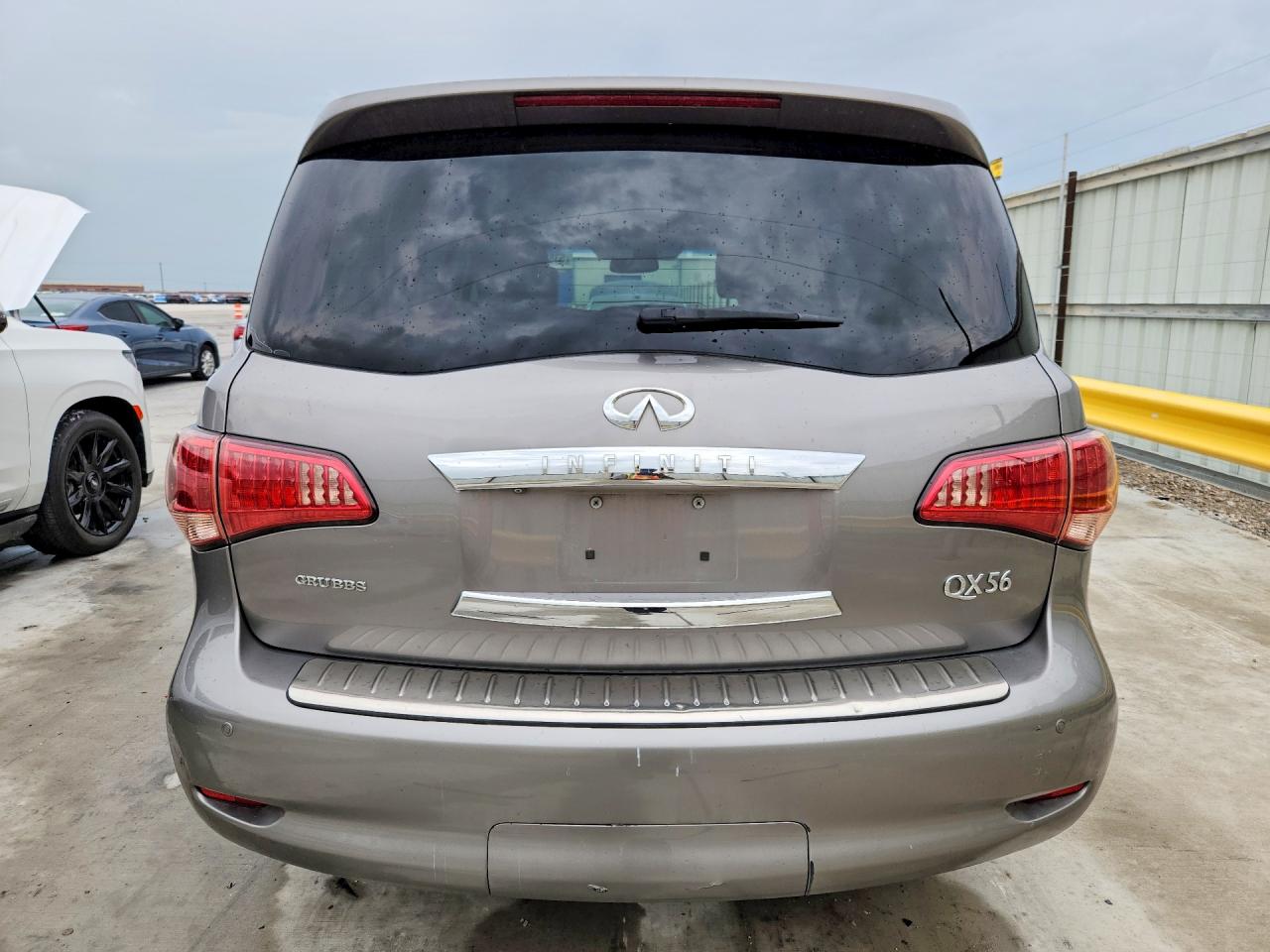 INFINITI Qx Base