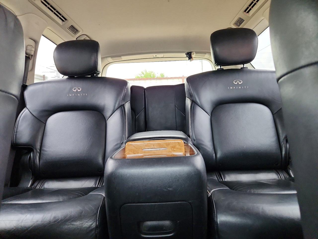 INFINITI Qx Base